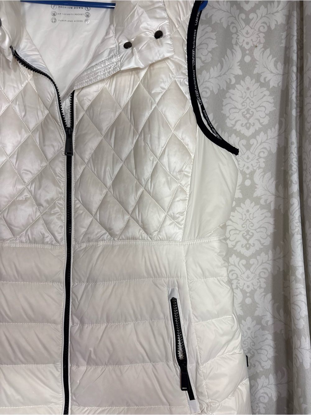 Calvin Klein “Performance” Down Vest XL New without Tags - Picture 3 of 12